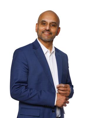 Portrait of Ansar Bacchus, Associate.